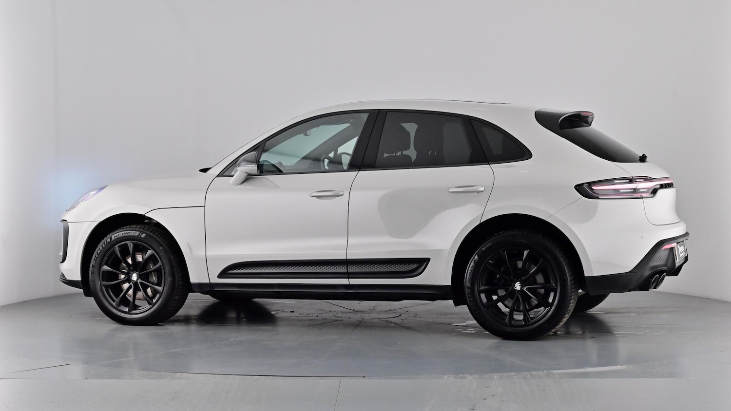 Used Porsche Macan 2022 for sale - 76788143: Photo 69