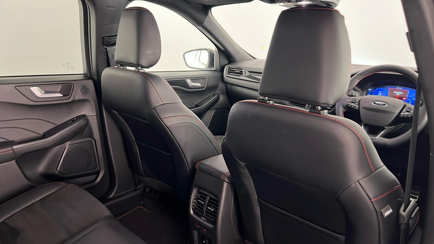 Used Ford Kuga 2023 for sale - 76475187: Photo 30