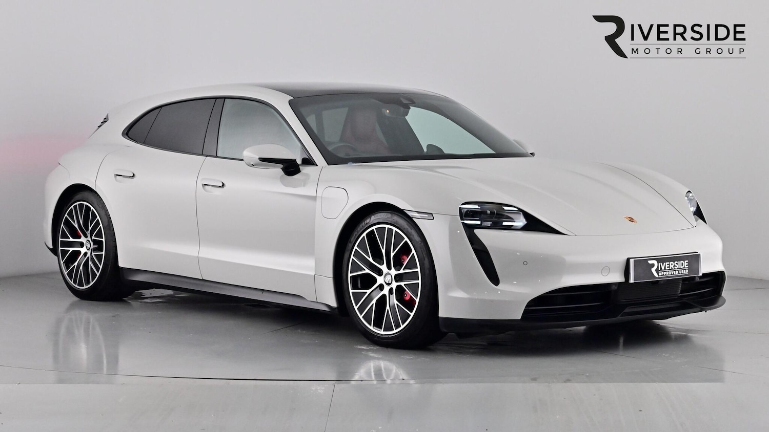 Used Porsche Taycan 2022 for sale - 76563767: Photo 1