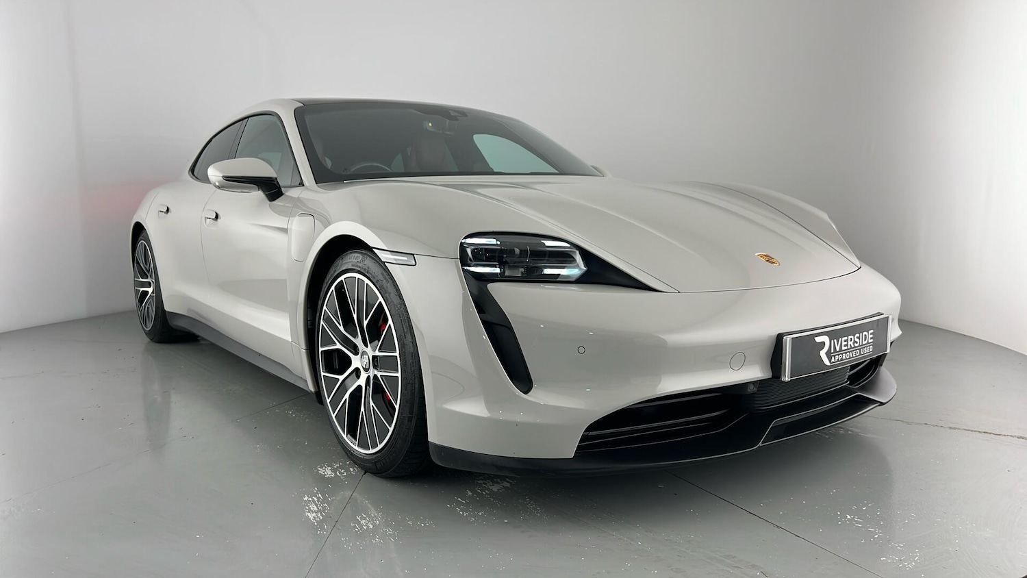 Used Porsche Taycan 2022 for sale - 76563767: Photo 27