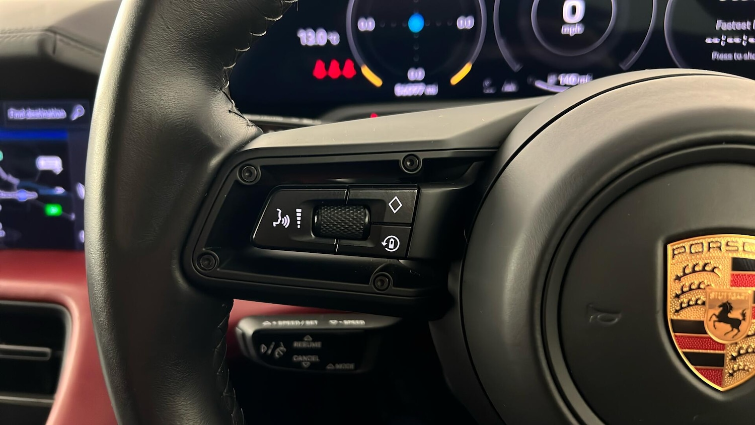 Used Porsche Taycan 2022 for sale - 76563767: Photo 29