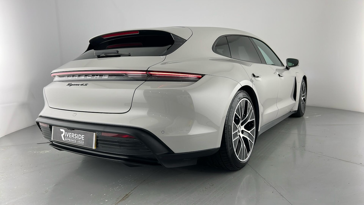 Used Porsche Taycan 2022 for sale - 76563767: Photo 30