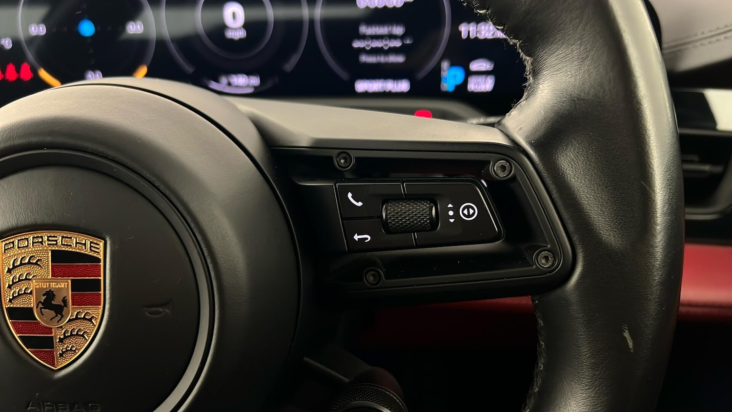 Used Porsche Taycan 2022 for sale - 76563767: Photo 31