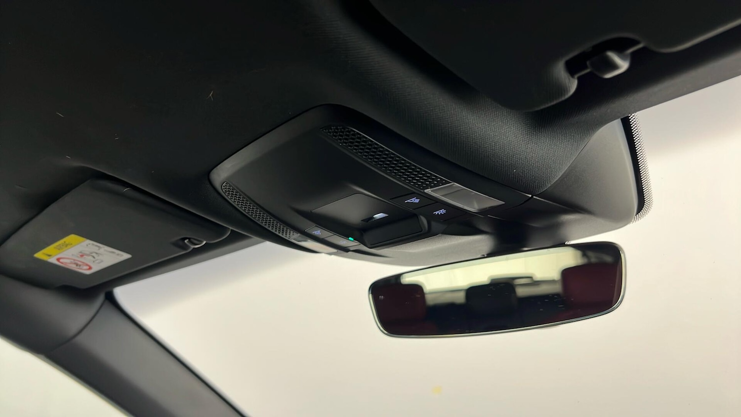 Used Porsche Taycan 2022 for sale - 76563767: Photo 44