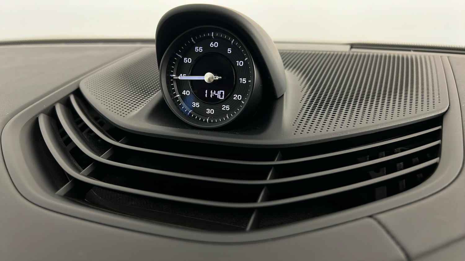 Used Porsche Taycan 2022 for sale - 76563767: Photo 52