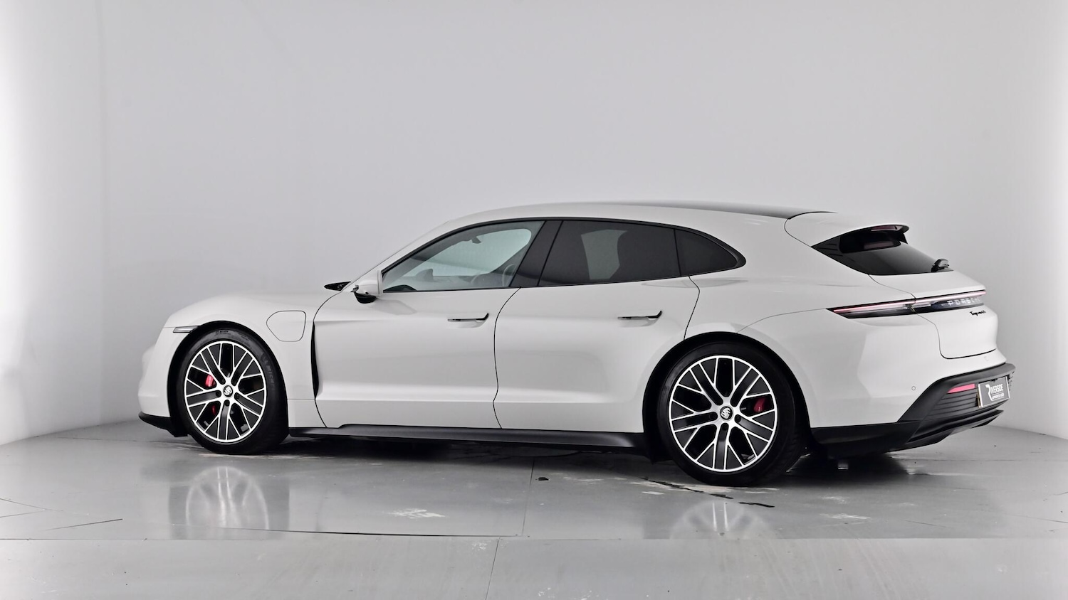 Used Porsche Taycan 2022 for sale - 76563767: Photo 75