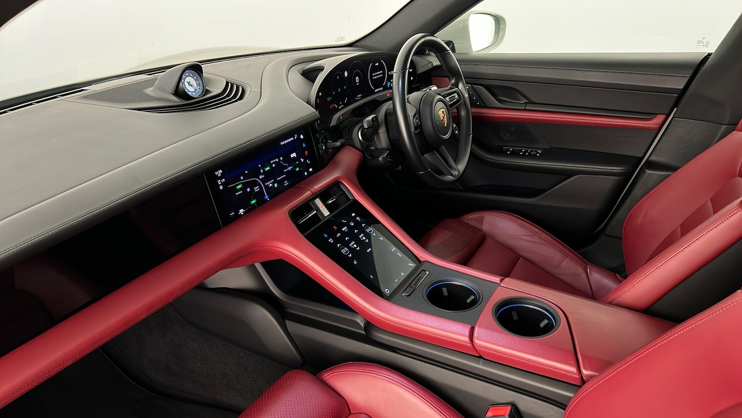 Used Porsche Taycan 2022 for sale - 76563767: Photo 9