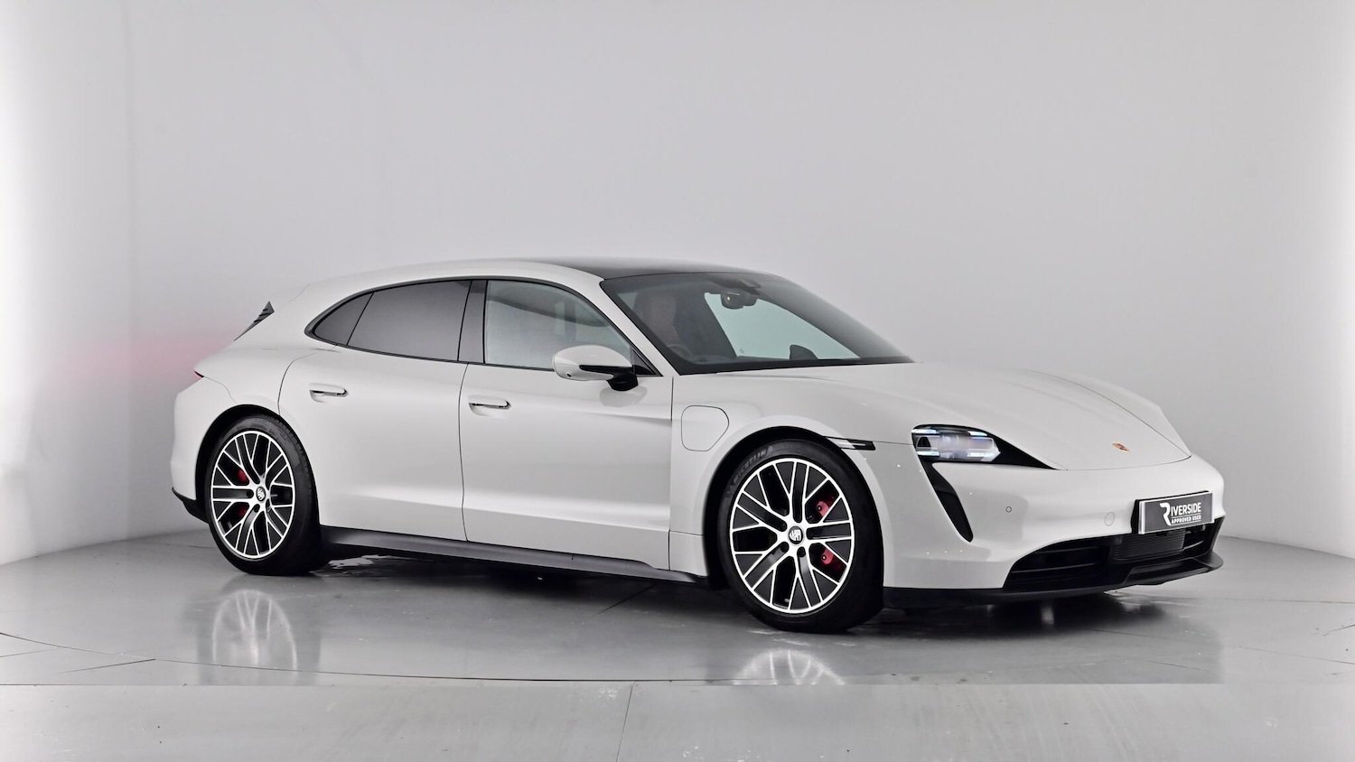 Used Porsche Taycan 2022 for sale - 76563767: Photo 94