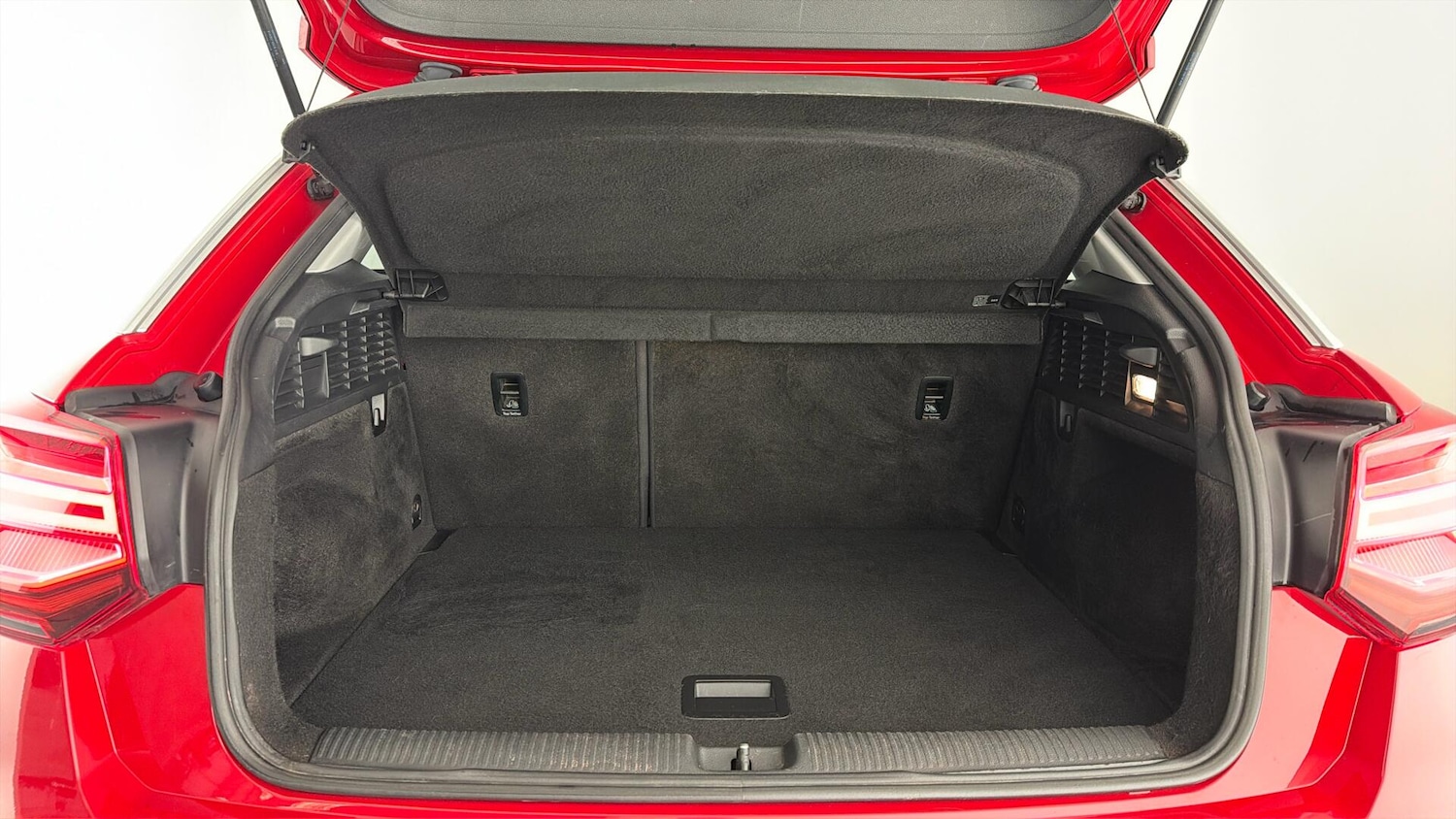 Used Audi Q2 2016 for sale - 78066965: Photo 12