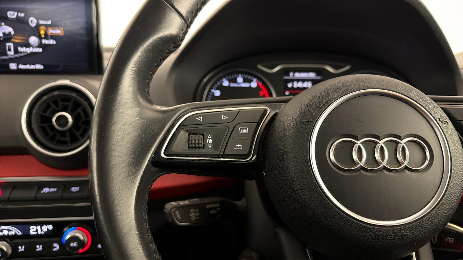 Used Audi Q2 2016 for sale - 78066965: Photo 17