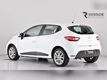 Used Renault Clio 2018 for sale - 79633822: Photo