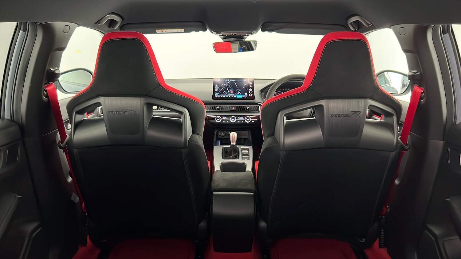 Used Honda Civic 2024 for sale - 77087379: Photo 45