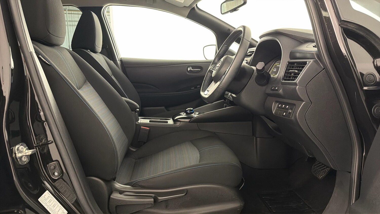 Used Nissan Leaf 2023 for sale - 77519183: Photo 15