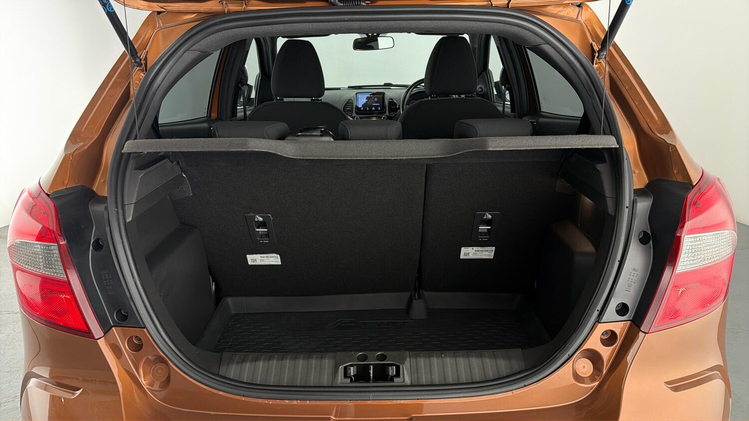 Used Ford Ka+ 2018 for sale - 77762778: Photo 12