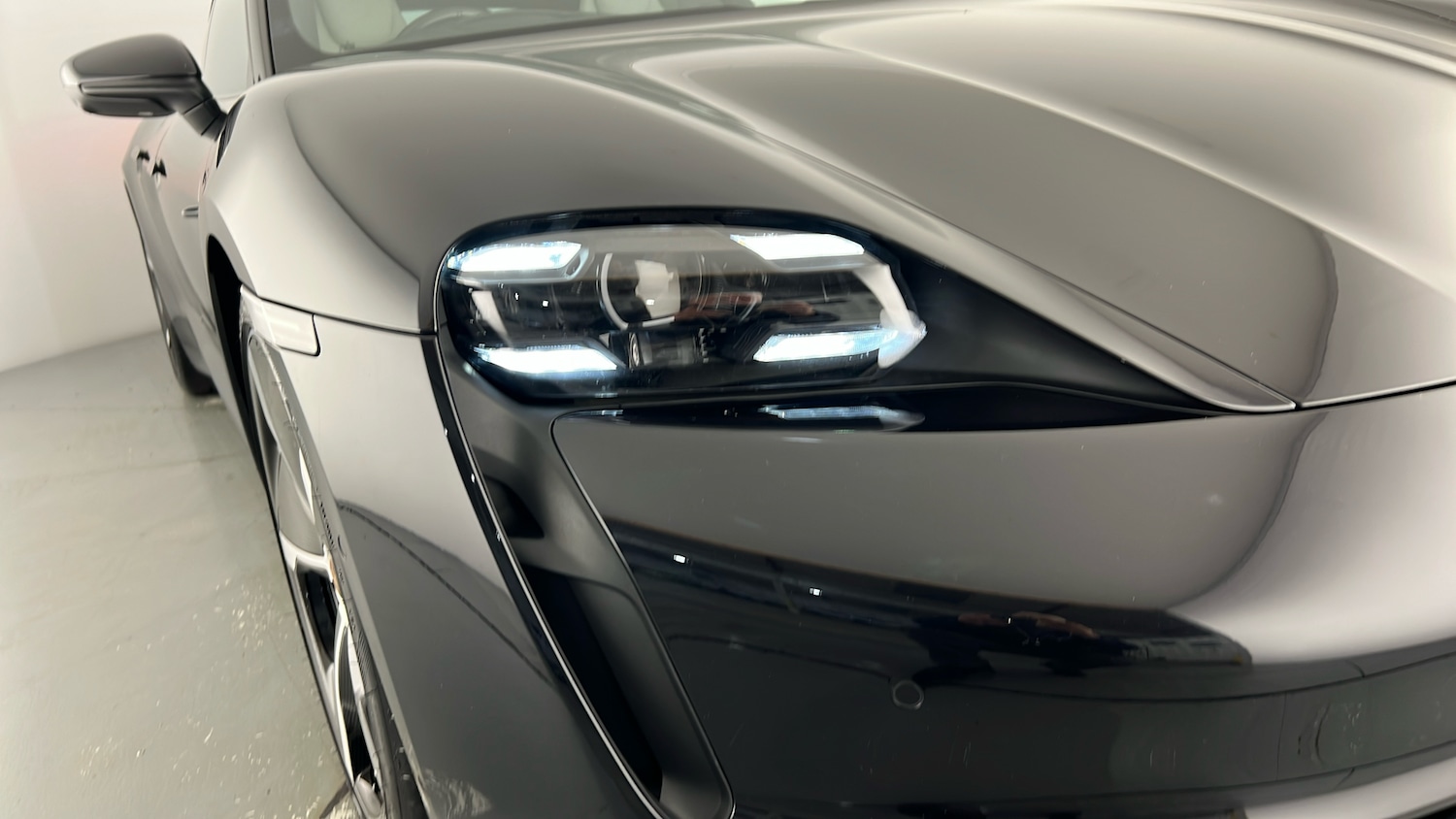 Used Porsche Taycan 2021 for sale - 76487191: Photo 23