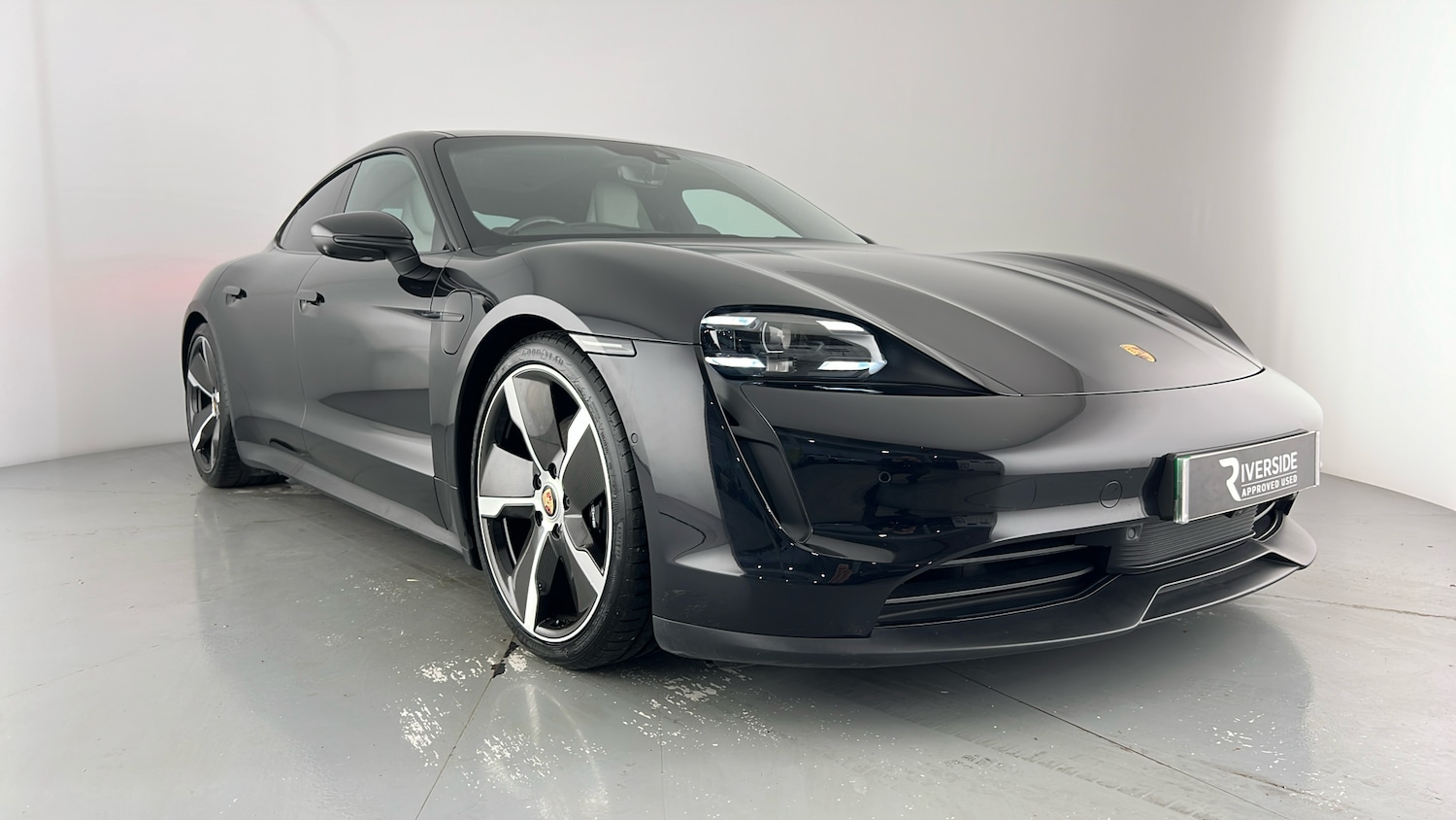 Used Porsche Taycan 2021 for sale - 76487191: Photo 24