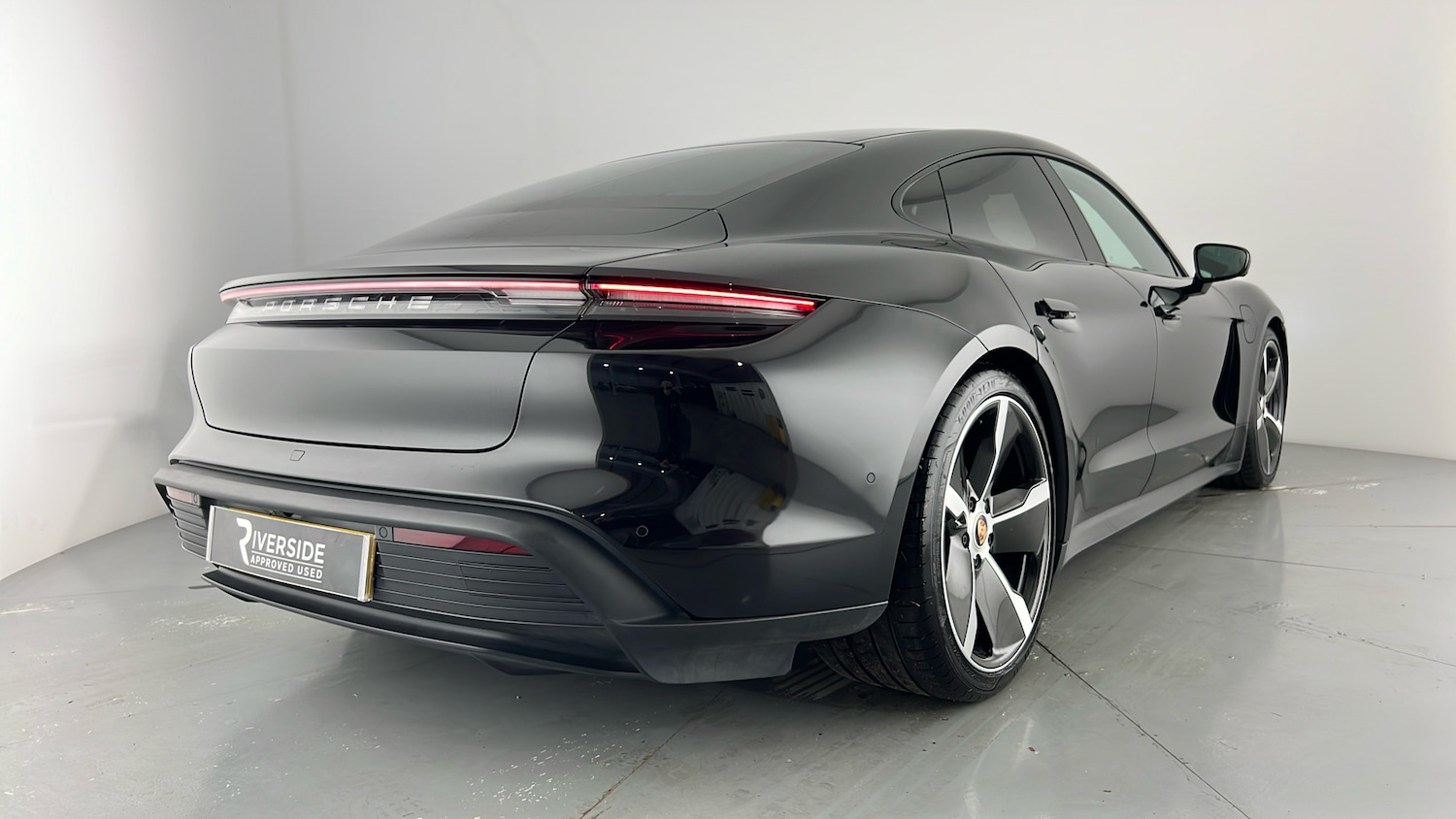 Used Porsche Taycan 2021 for sale - 76487191: Photo 28