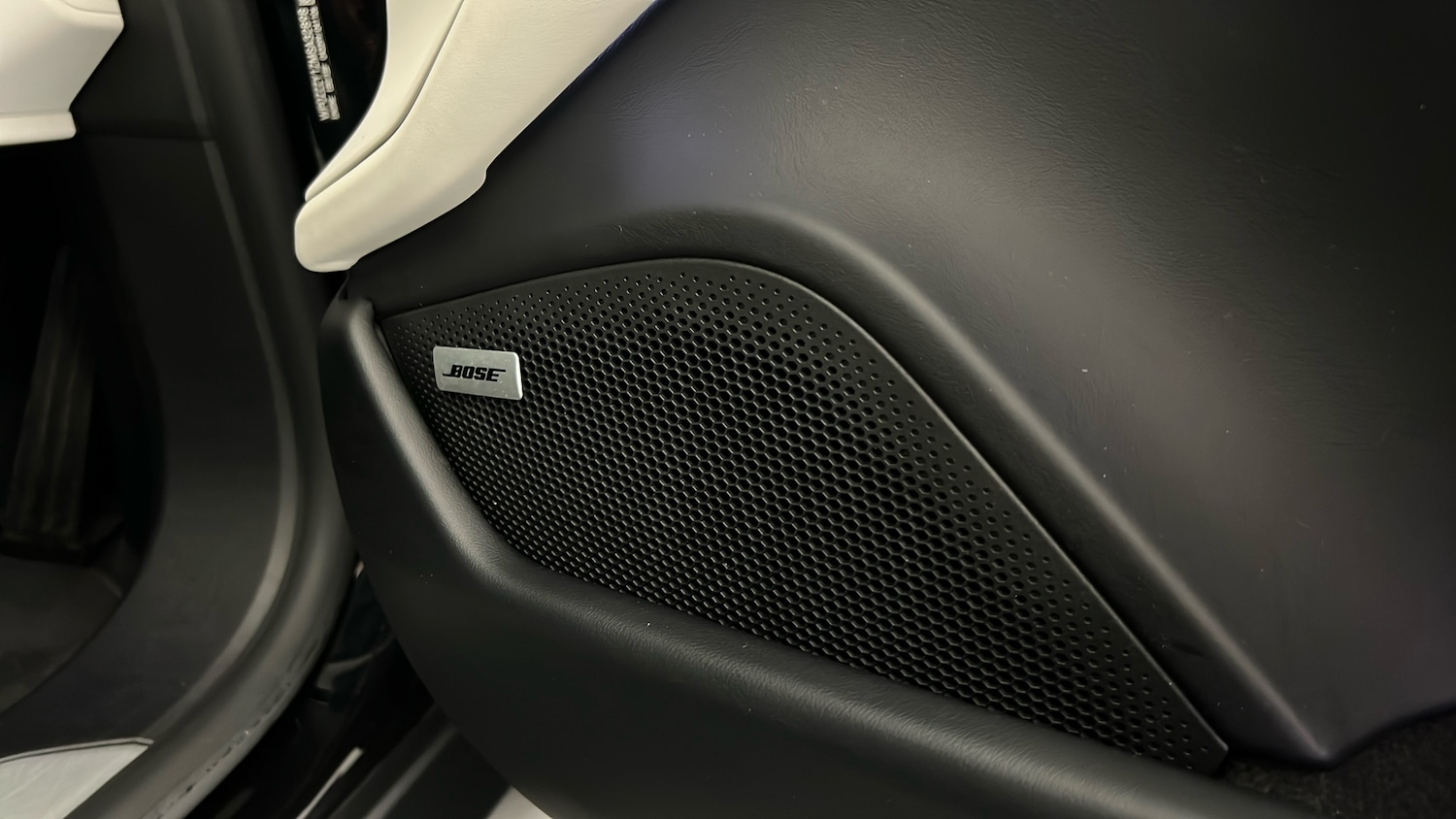 Used Porsche Taycan 2021 for sale - 76487191: Photo 32