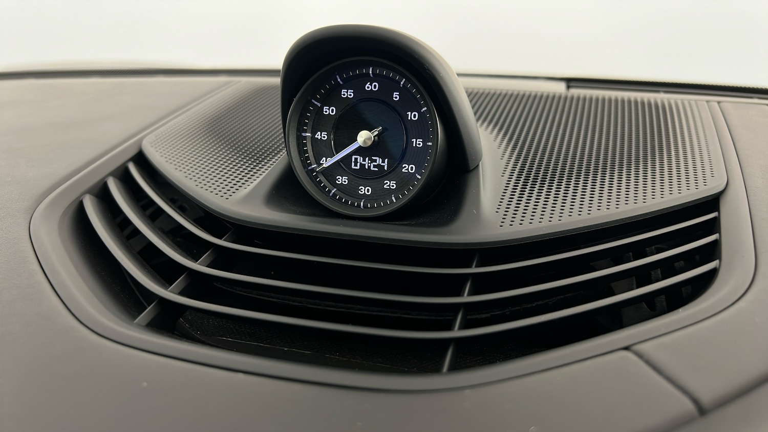 Used Porsche Taycan 2021 for sale - 76487191: Photo 37