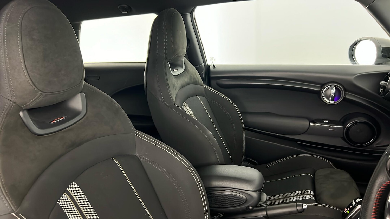 Used MINI Hatch 2019 for sale - 76731644: Photo 40