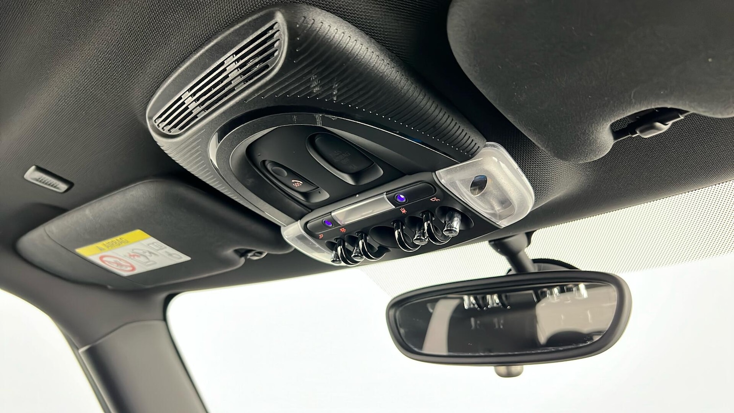 Used MINI Hatch 2019 for sale - 76731644: Photo 43