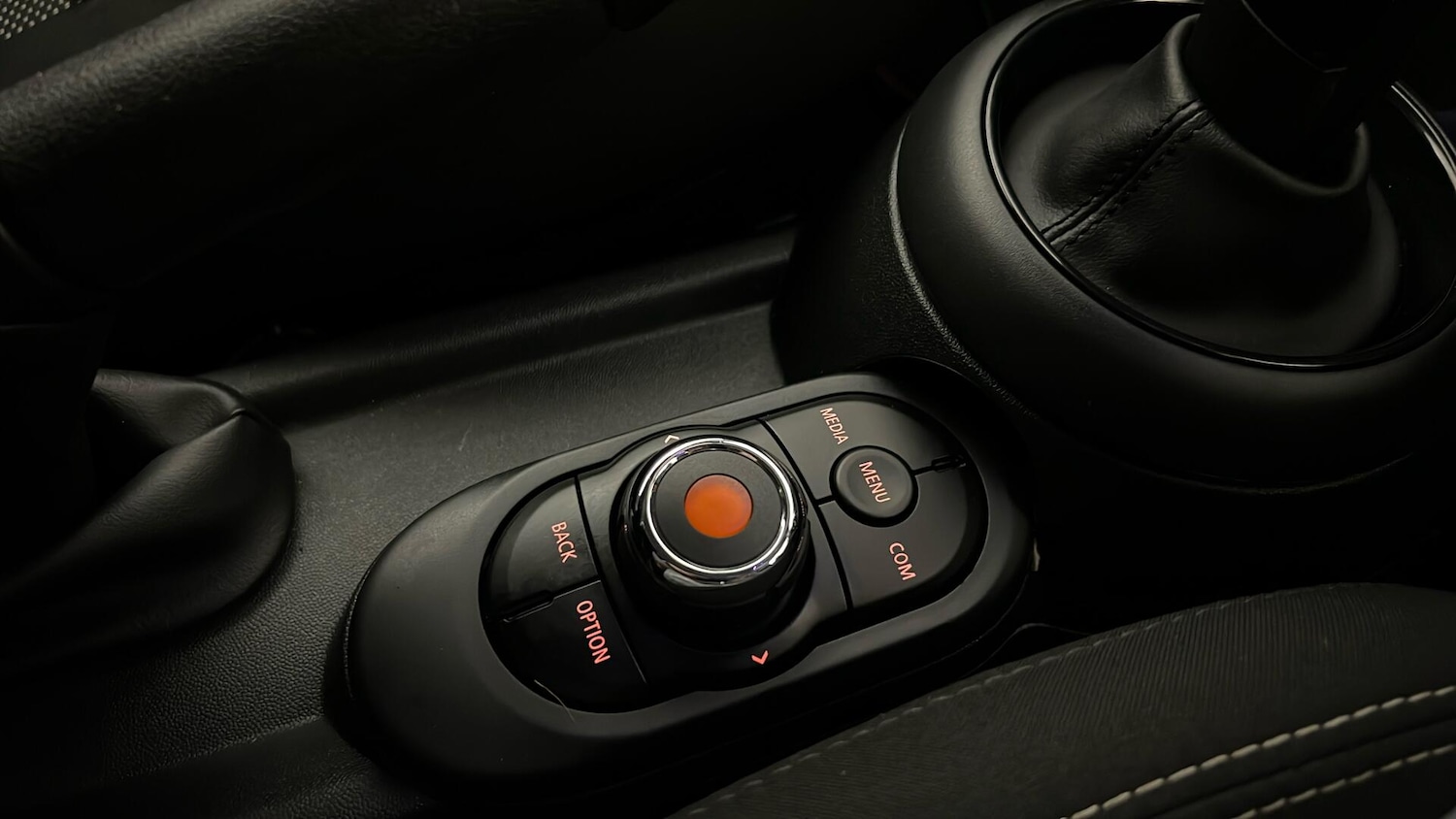 Used MINI Hatch 2019 for sale - 76731644: Photo 47