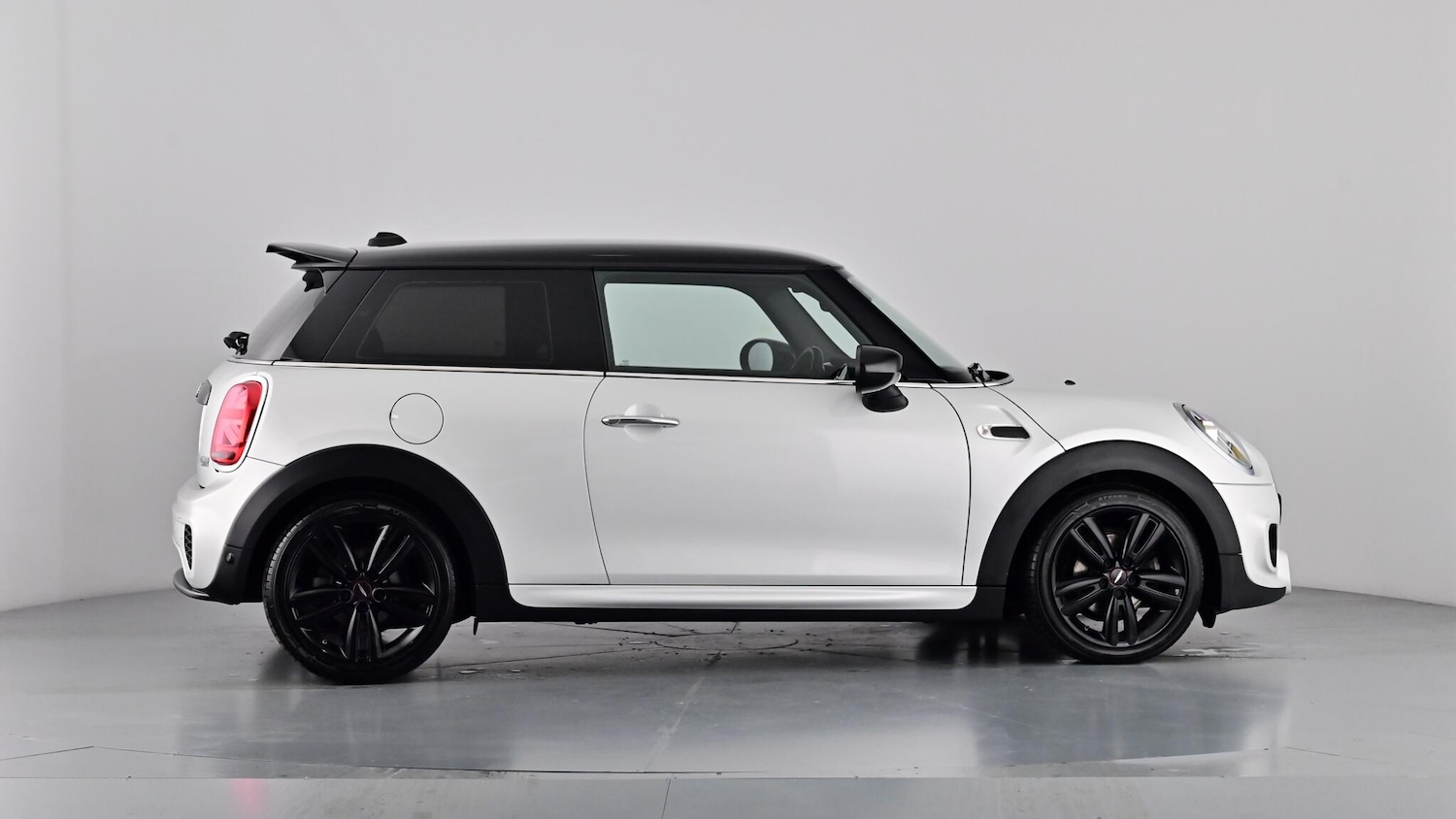 Used MINI Hatch 2019 for sale - 76731644: Photo 79