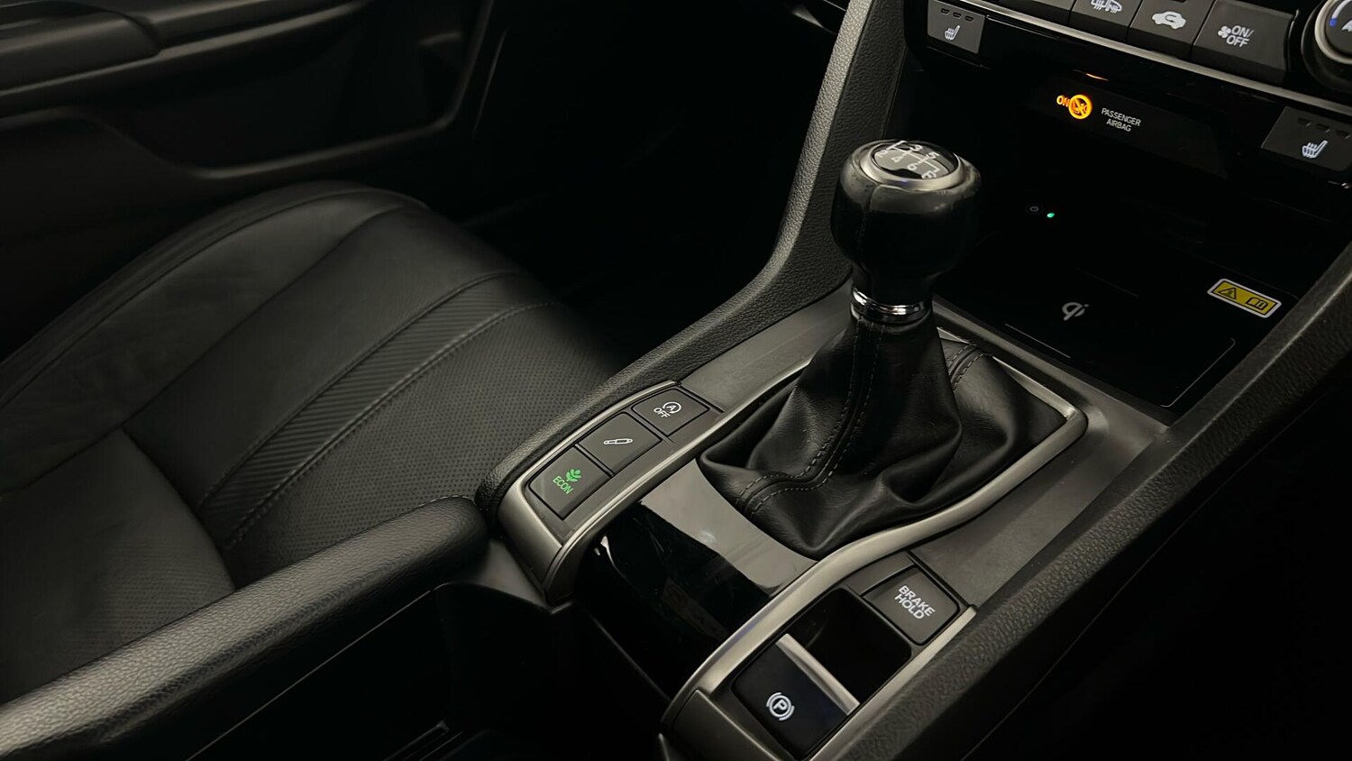 Used Honda Civic 2018 for sale - 76966543: Photo 19