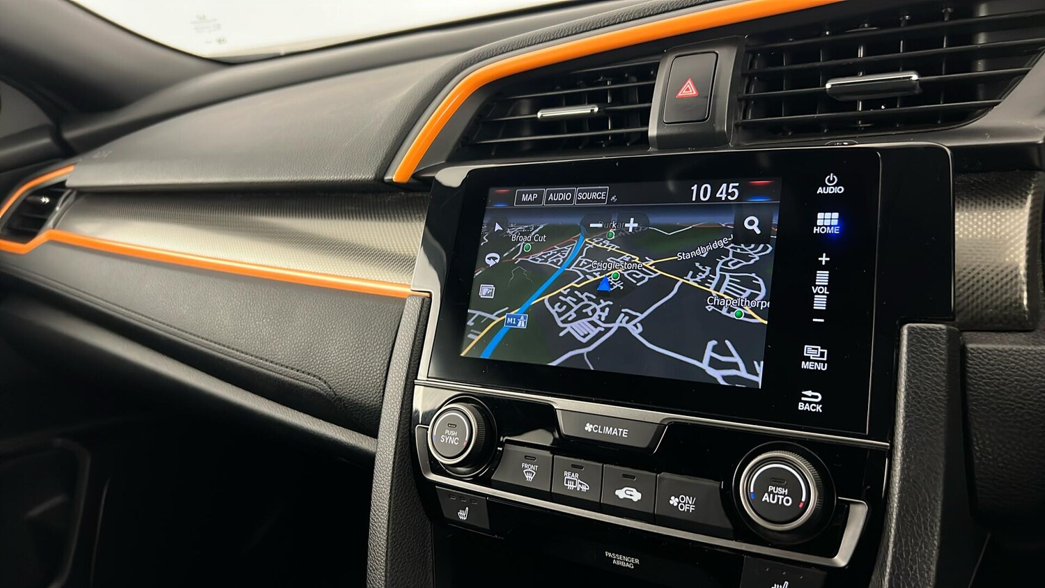 Used Honda Civic 2018 for sale - 76966543: Photo 21