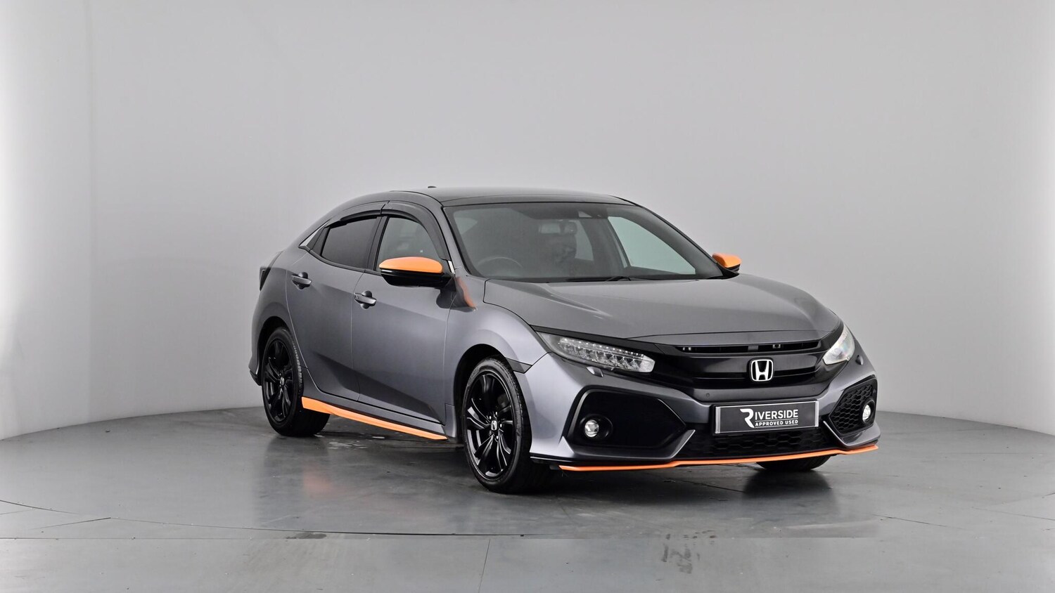 Used Honda Civic 2018 for sale - 76966543: Photo 34