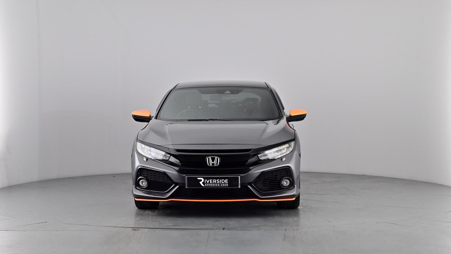 Used Honda Civic 2018 for sale - 76966543: Photo 37