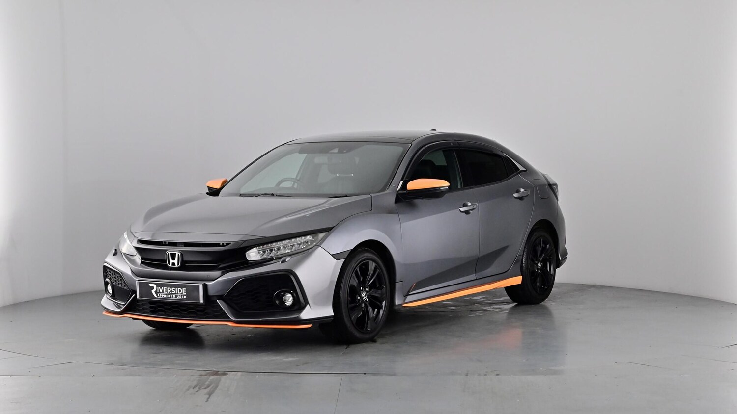 Used Honda Civic 2018 for sale - 76966543: Photo 40
