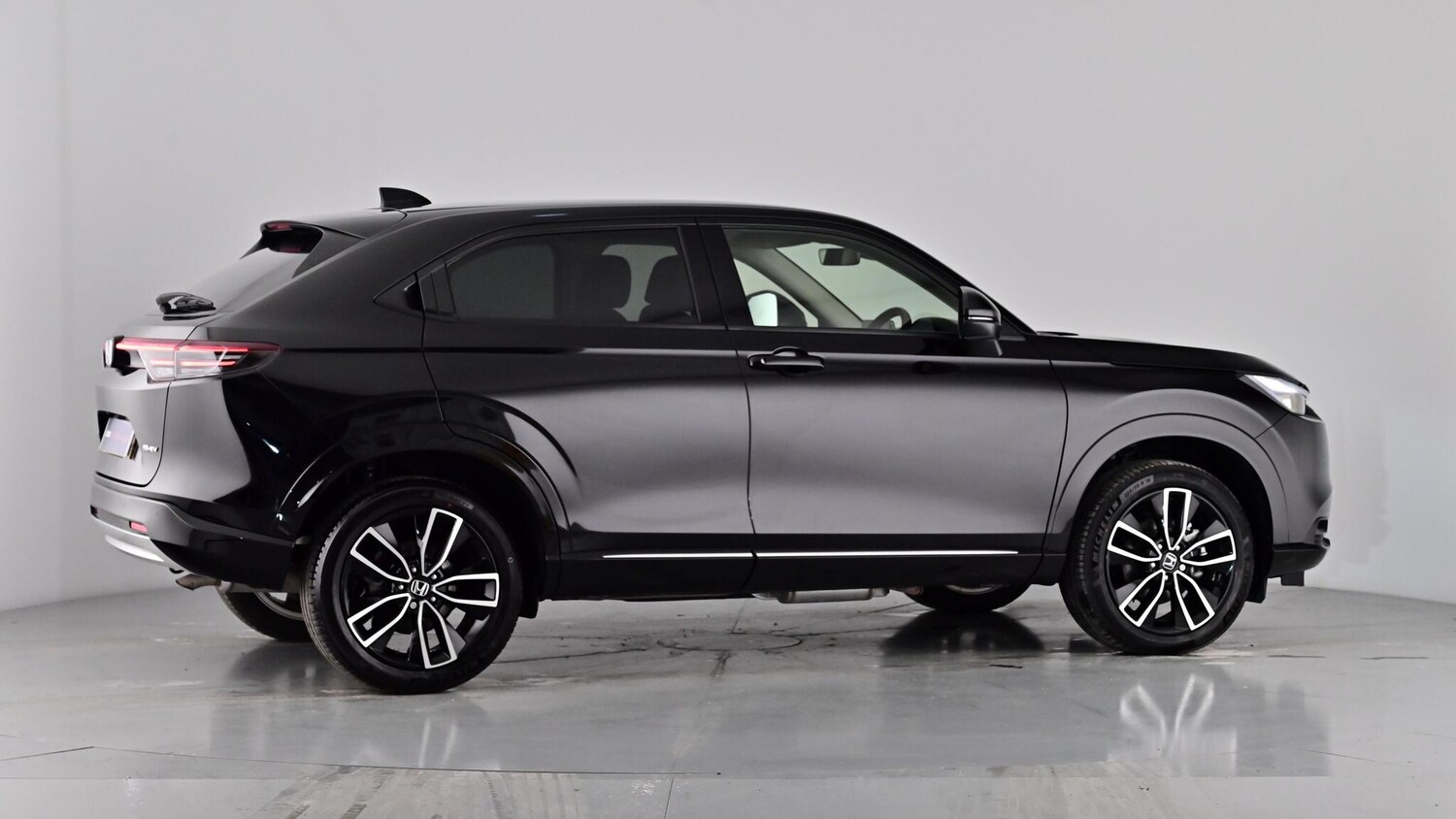 Used Honda HR-V 2025 for sale - 76404724: Photo 76