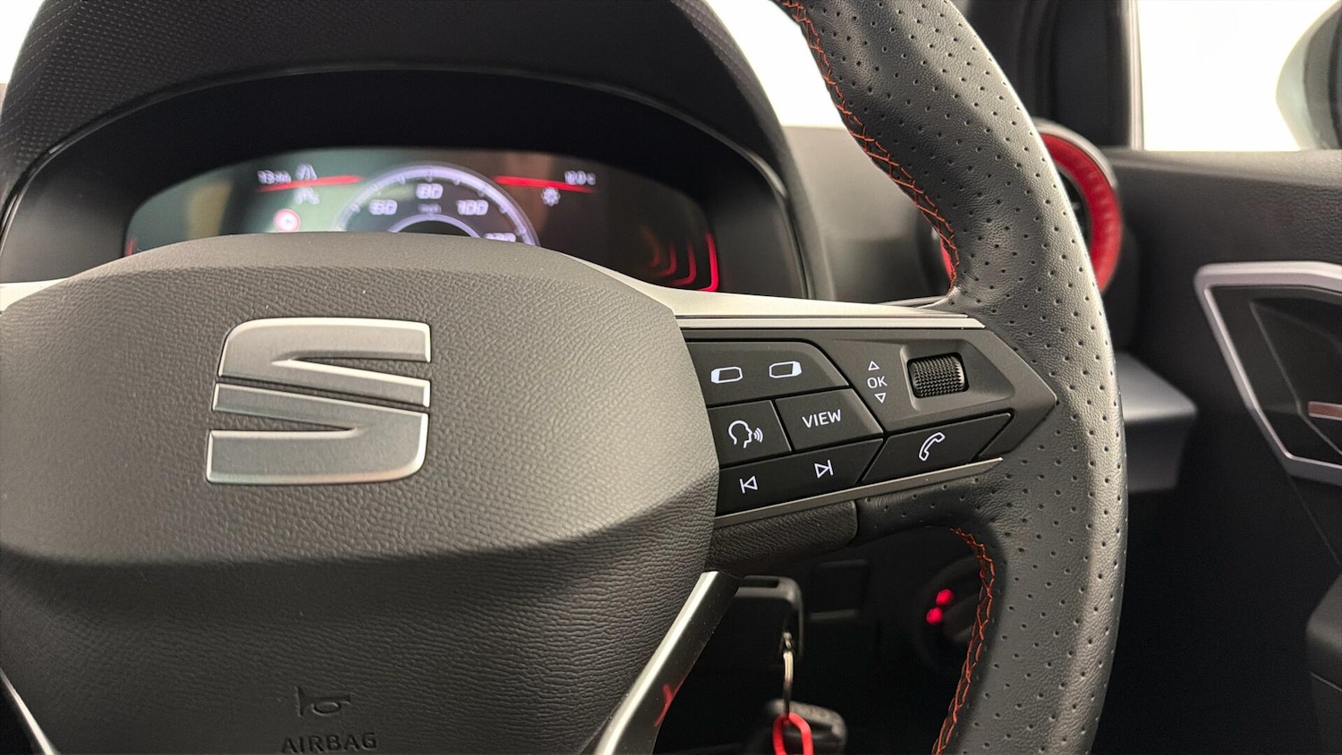 Used SEAT Arona 2024 for sale - 78198934: Photo 18