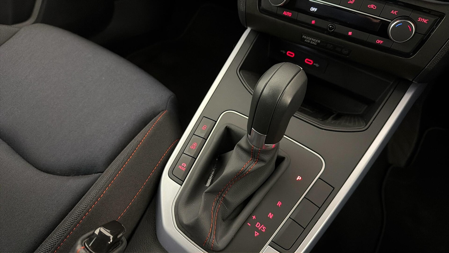 Used SEAT Arona 2024 for sale - 78198934: Photo 19