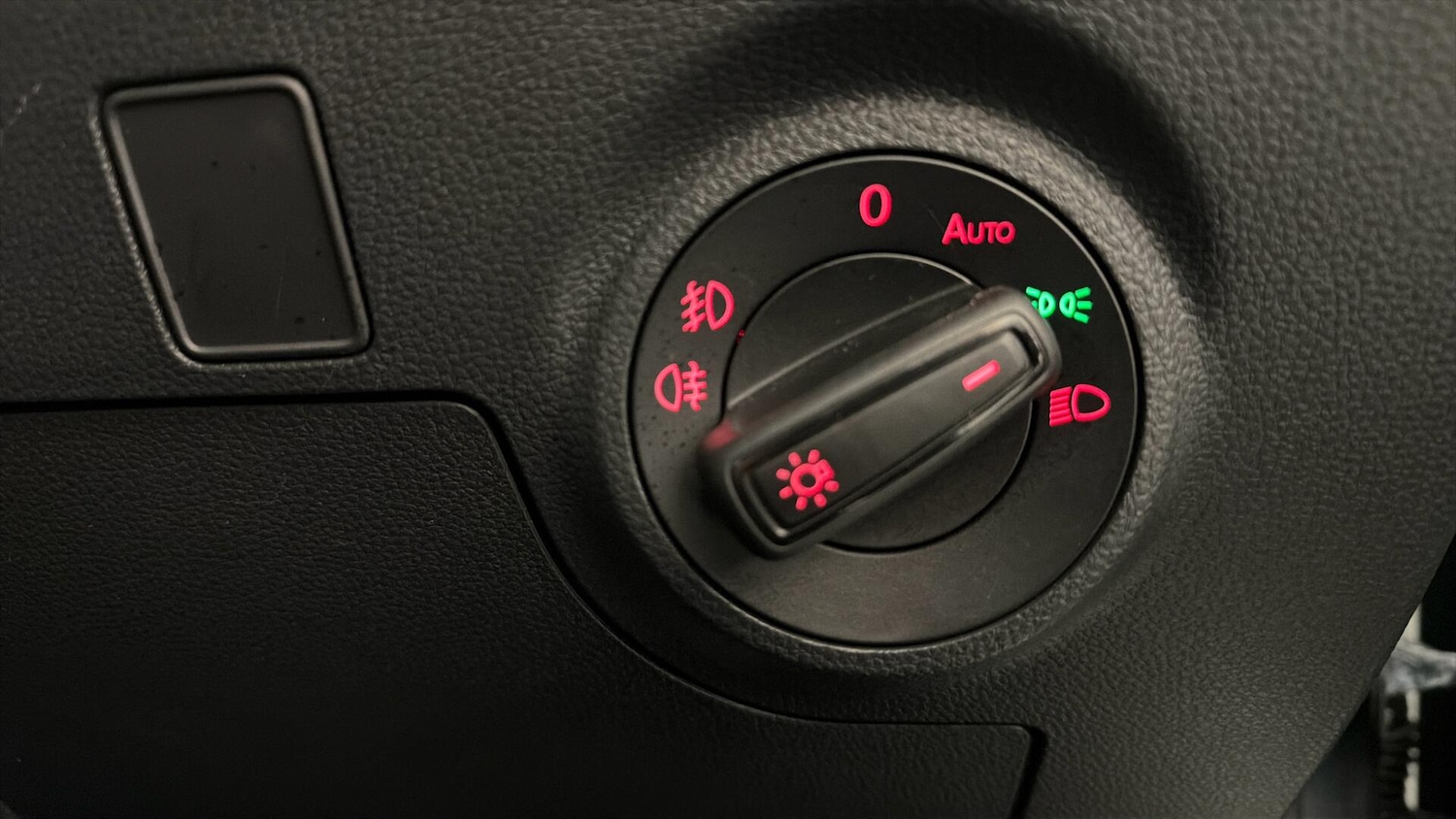 Used SEAT Arona 2024 for sale - 78198934: Photo 33