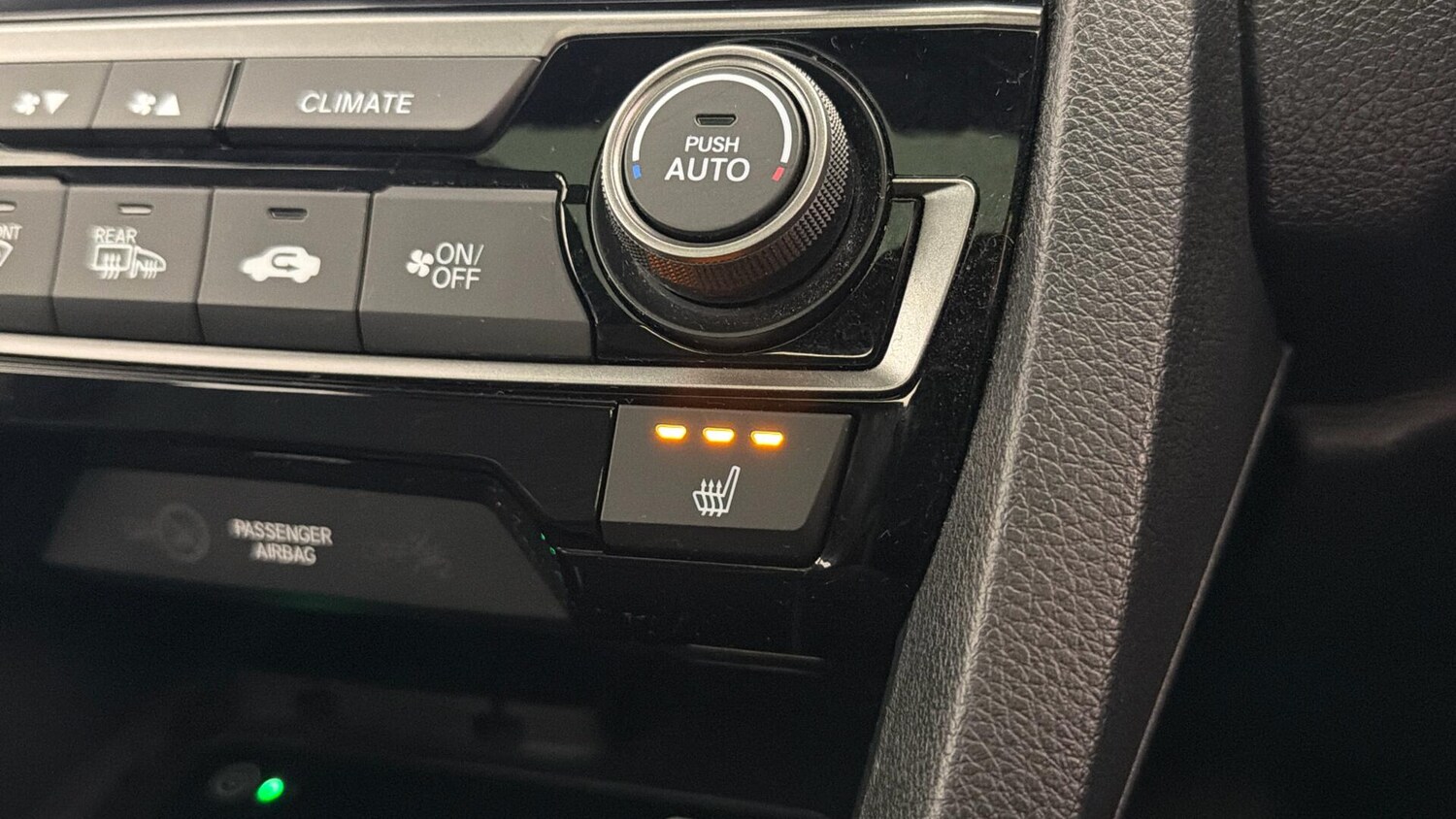 Used Honda Civic 2021 for sale - 77934300: Photo 35