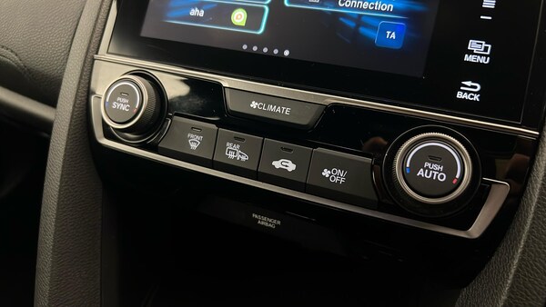 Used Honda Civic 2024 for sale - 76311839: Photo 40