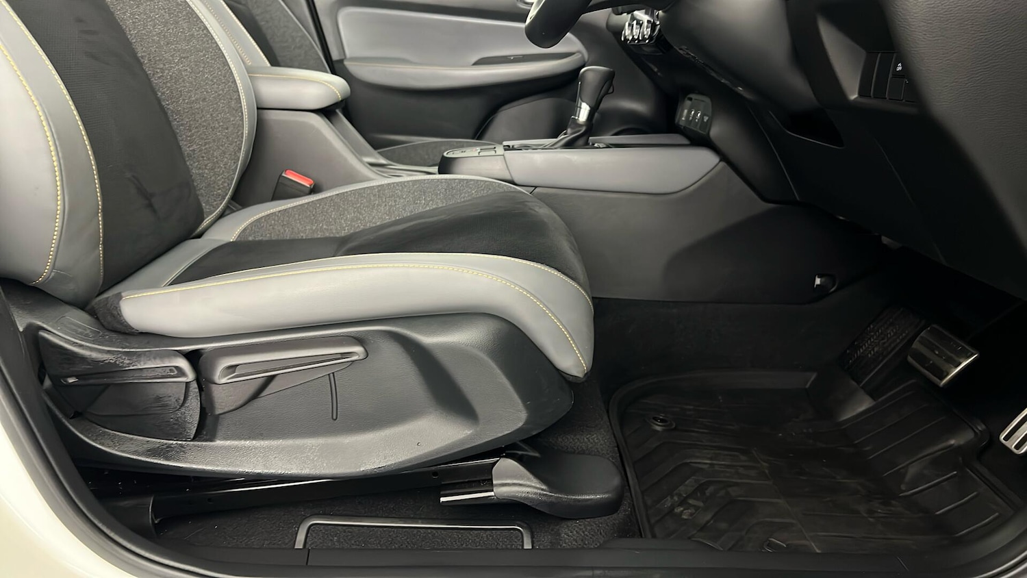 Used Honda Jazz 2025 for sale - 77193647: Photo 33