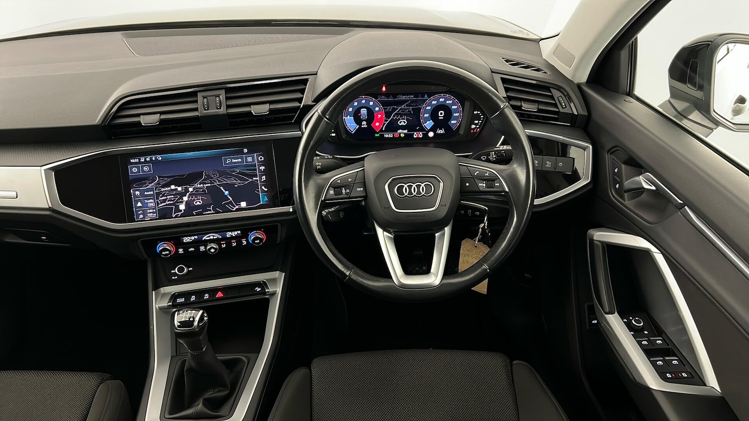 Used Audi Q3 2021 for sale - 76372895: Photo 10