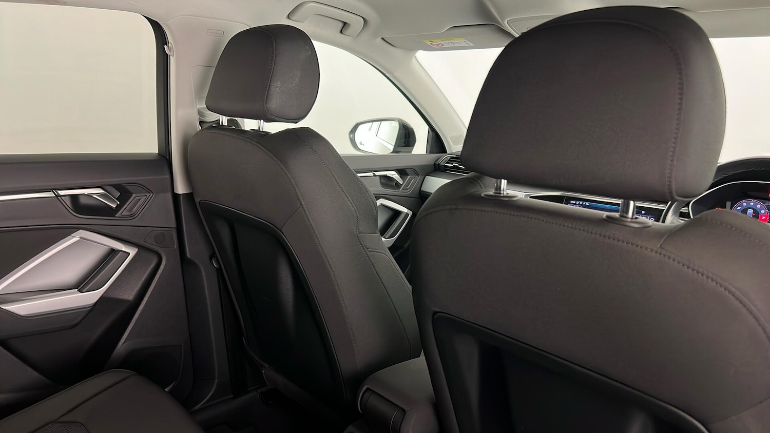 Used Audi Q3 2021 for sale - 76372895: Photo 29