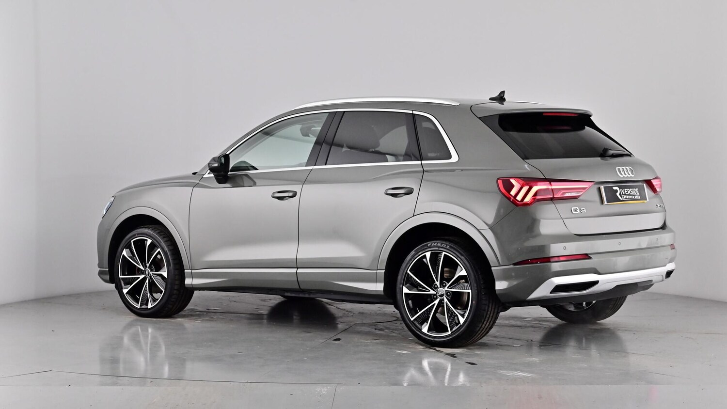 Used Audi Q3 2021 for sale - 76372895: Photo 60