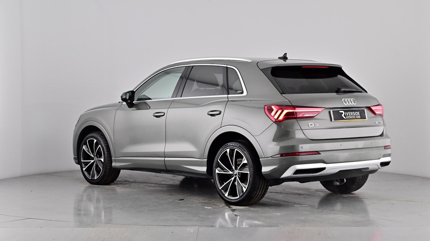 Used Audi Q3 2021 for sale - 76372895: Photo 61