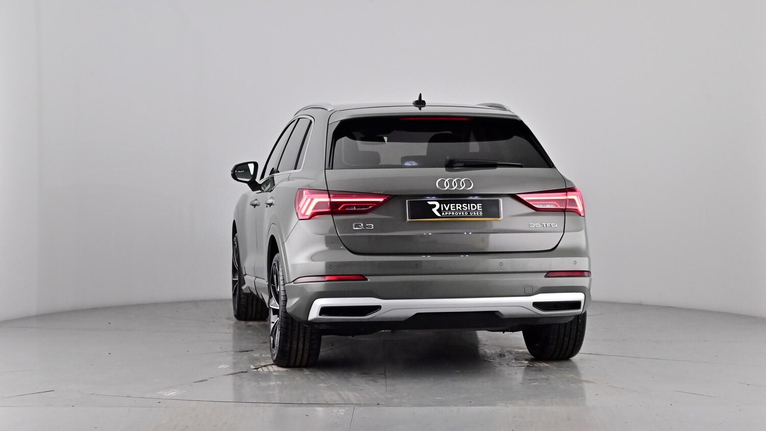 Used Audi Q3 2021 for sale - 76372895: Photo 64