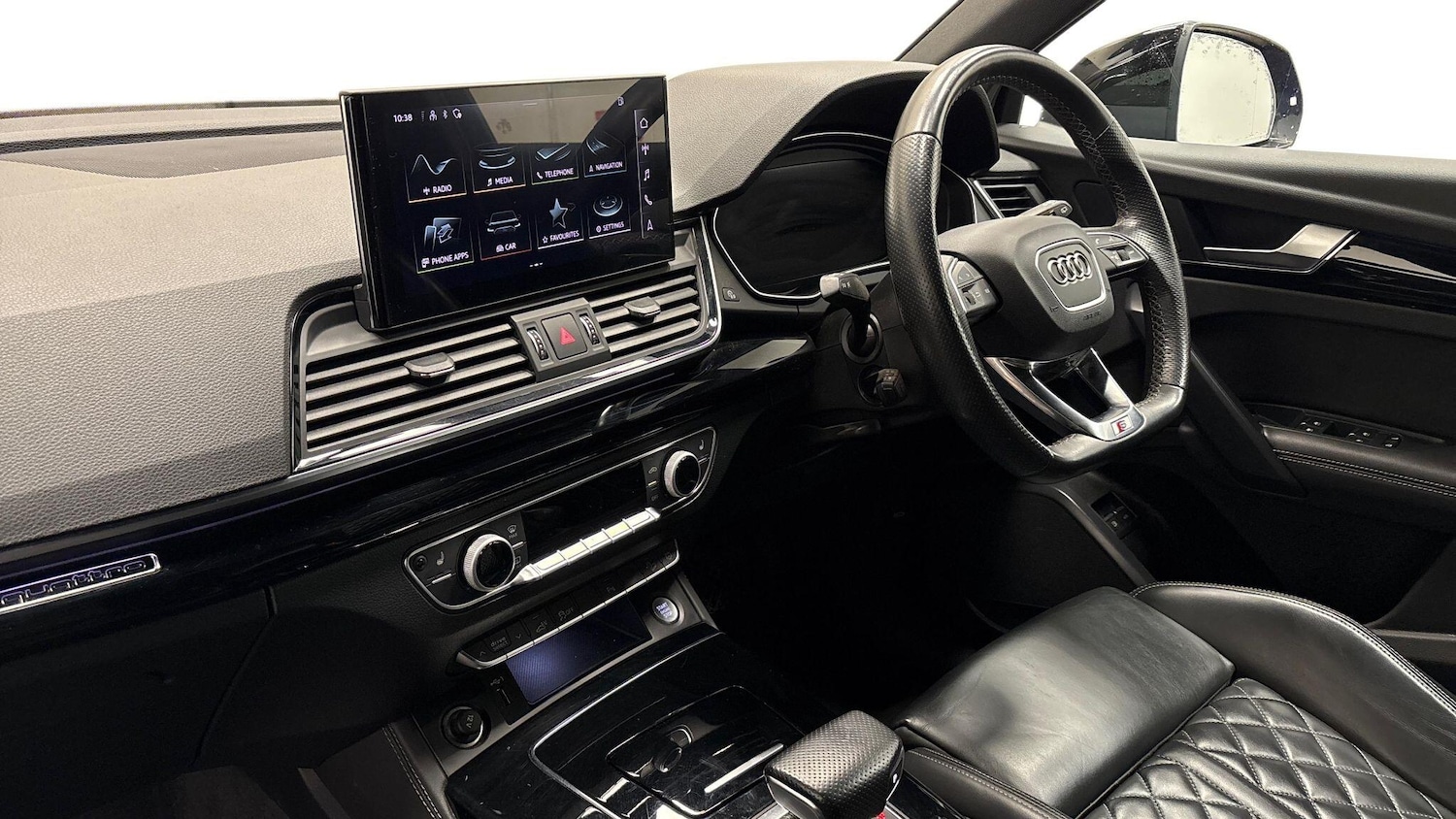 Used Audi Q5 2021 for sale - 77556849: Photo 2