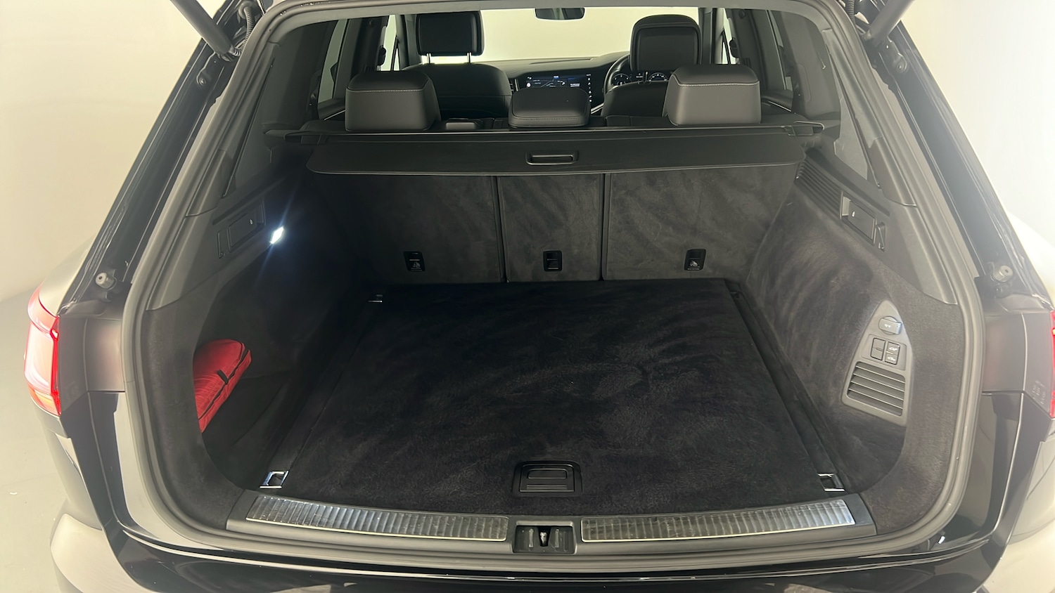 Used Volkswagen Touareg 2020 for sale - 76229326: Photo 12