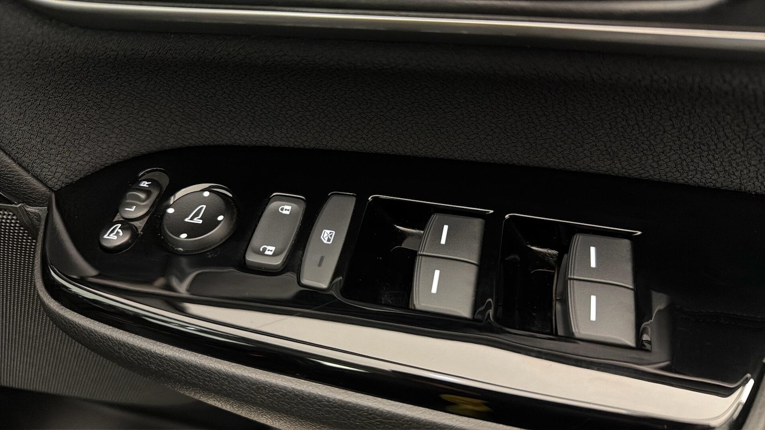 Used Honda CR-V 2020 for sale - 78027974: Photo 34