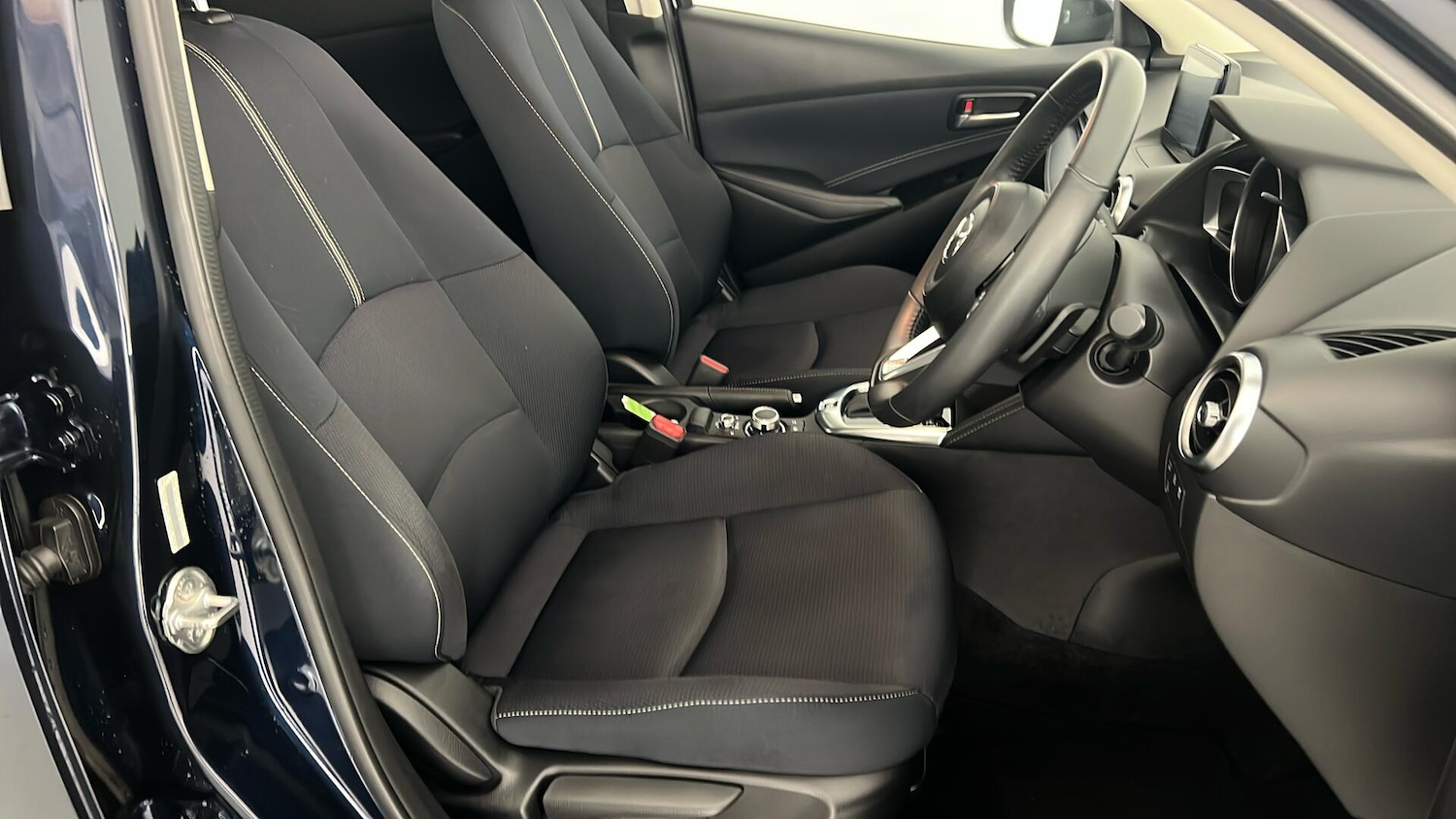 Used Mazda Mazda2 2020 for sale - 76328318: Photo 15