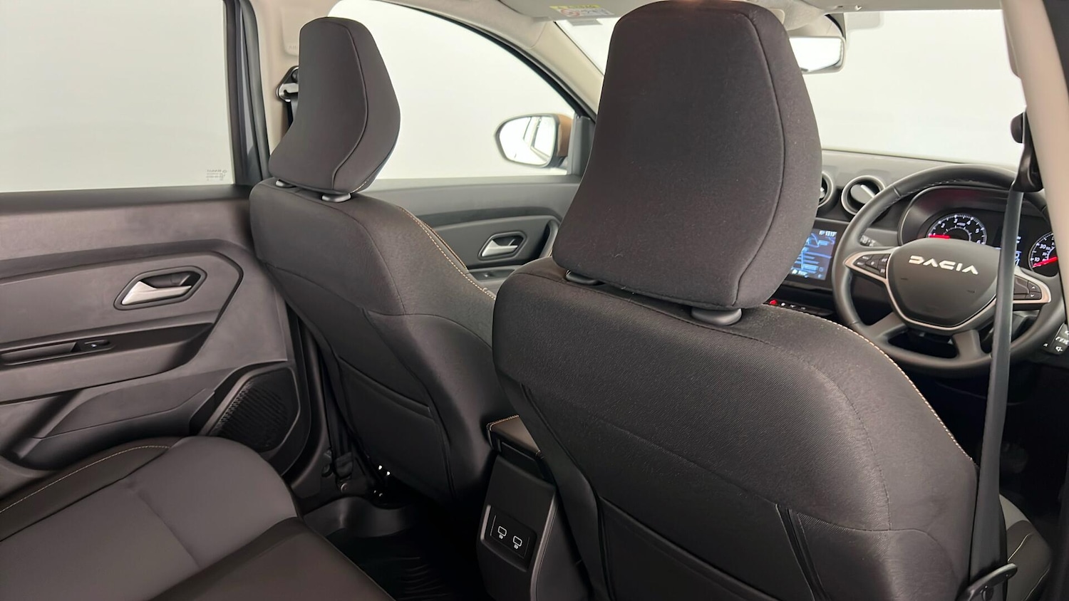 Used Dacia Duster 2024 for sale - 76563821: Photo 30