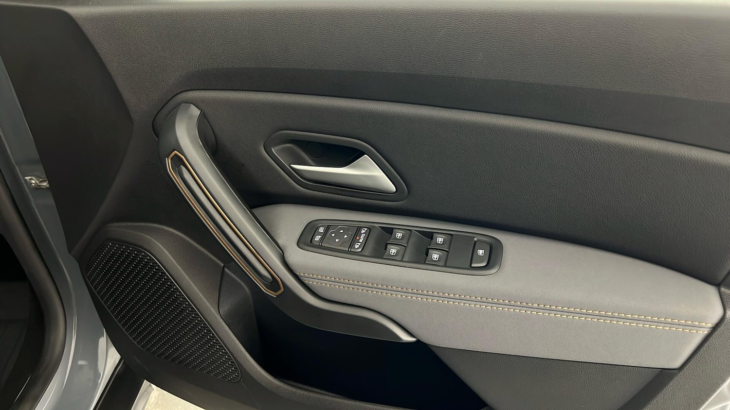 Used Dacia Duster 2024 for sale - 76563821: Photo 31